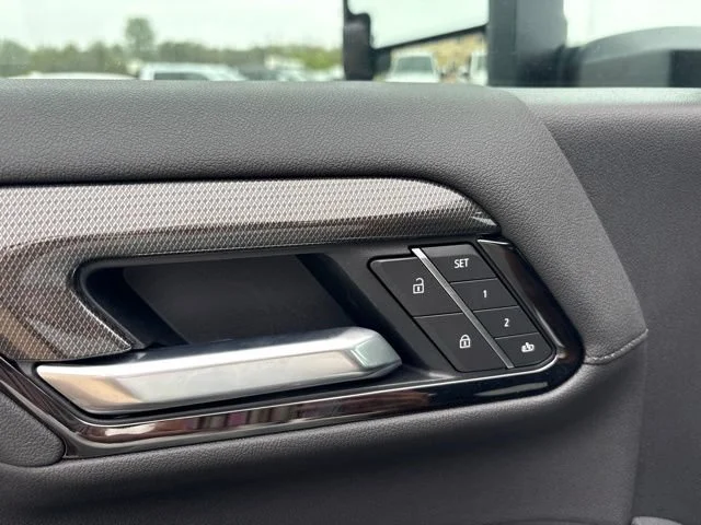 2026 GMC Sierra 2500HD AT4 - Photo 16