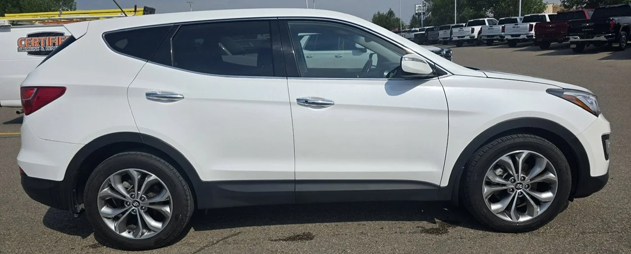 Used 2013 White Hyundai Limited image 6