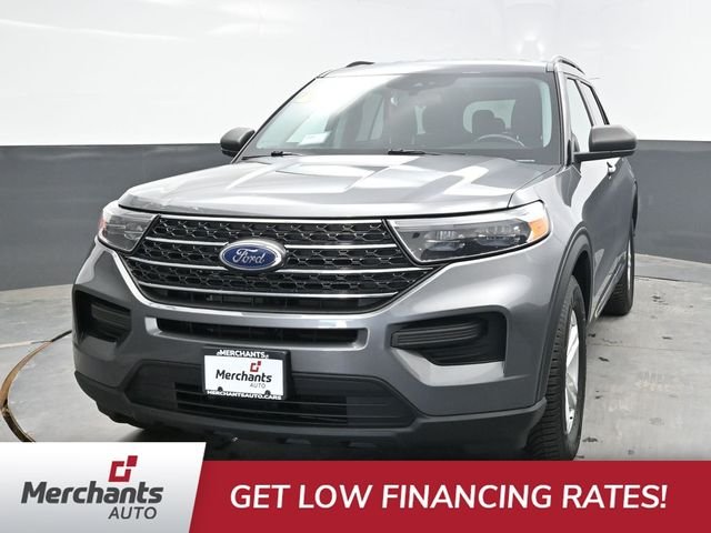 Used 2022 Gray Ford XLT image 2