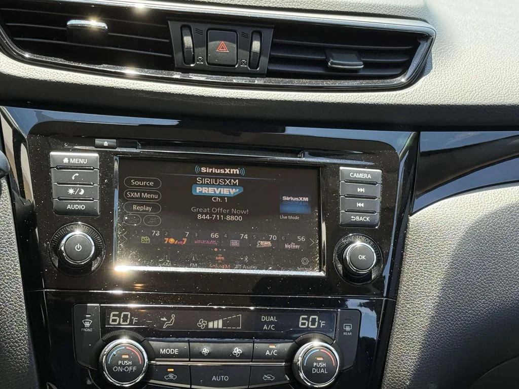 Used 2020 Gun Metallic Nissan SV image 3