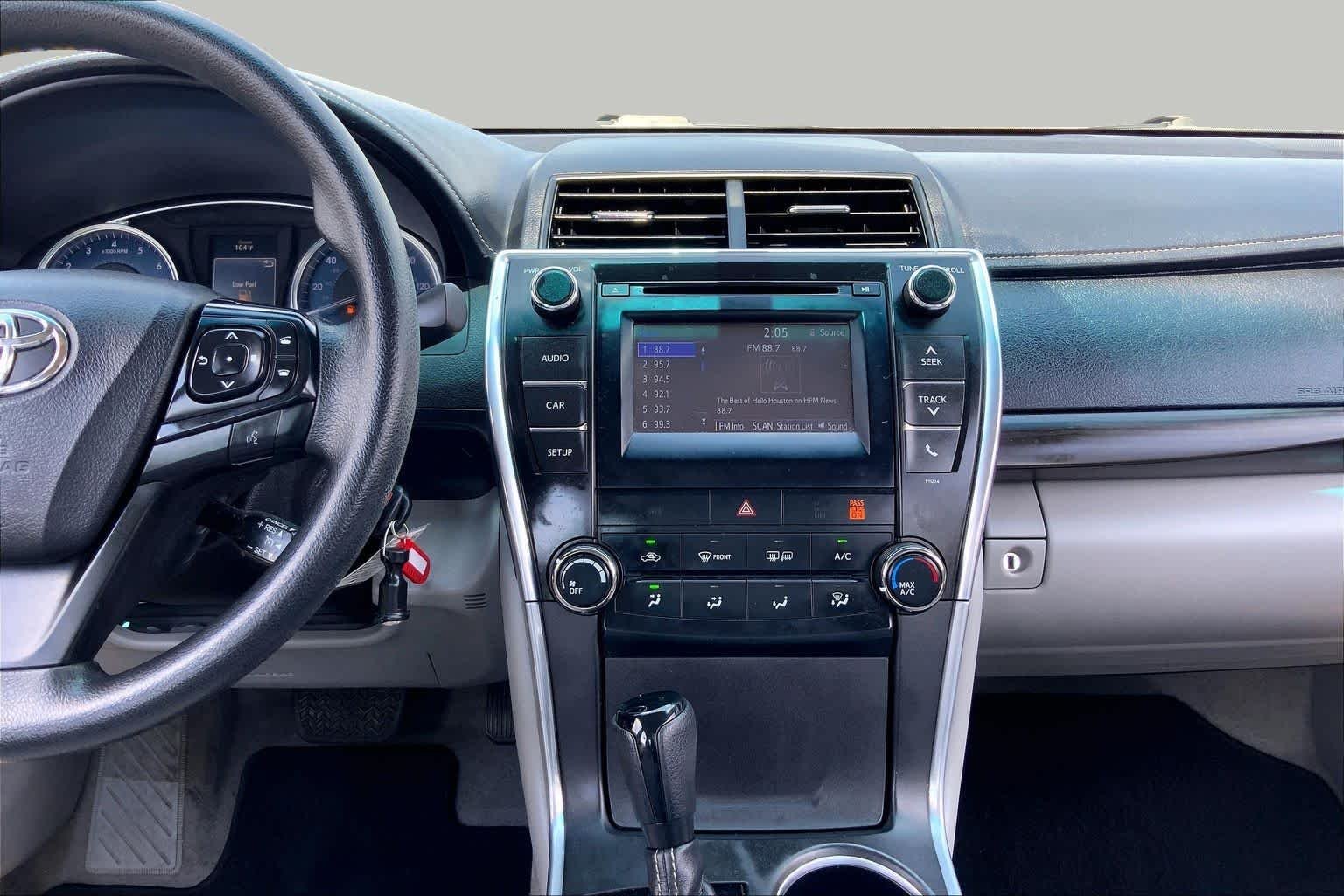 Used 2016 Parisian Night Pearl Toyota LE image 7