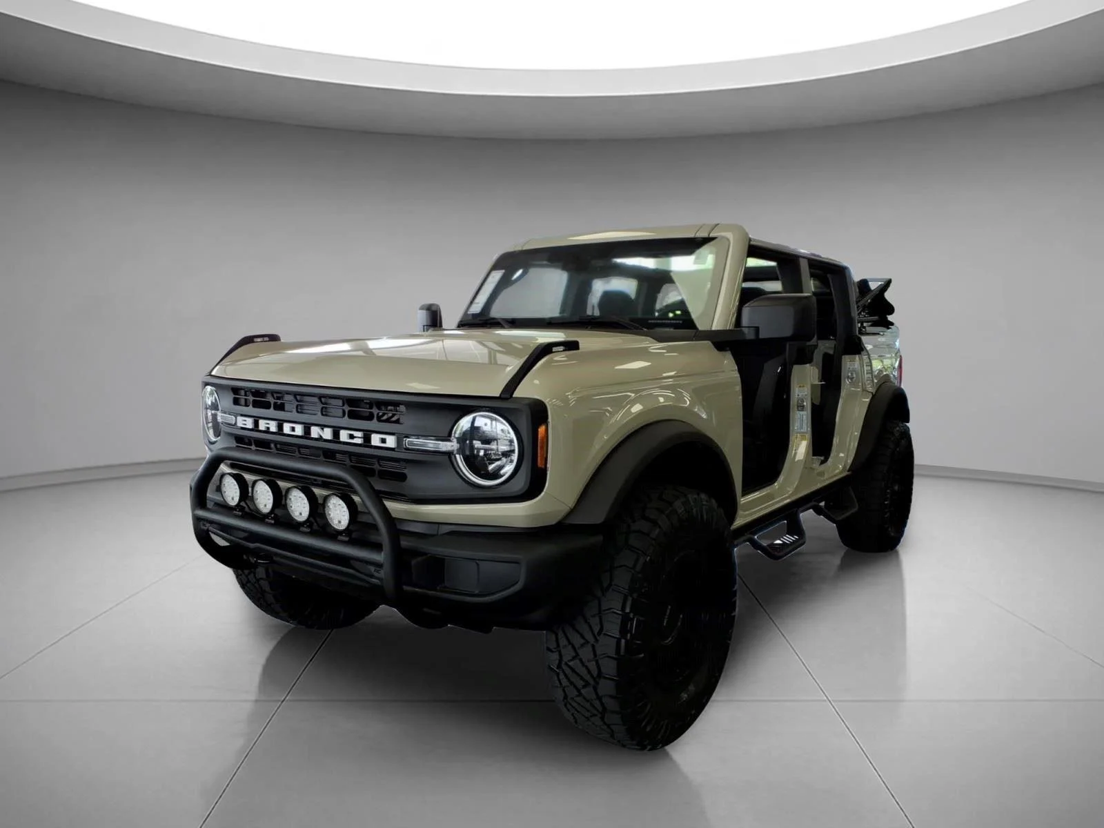2026 Ford Bronco Base 4x4's photo