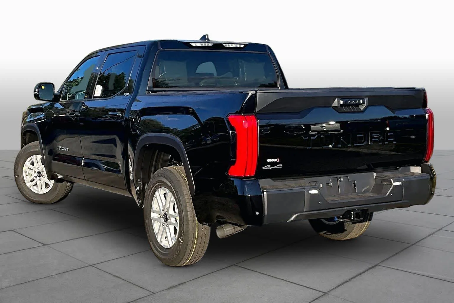 New 2026 Midnight Black Metallic Toyota SR5 image 11