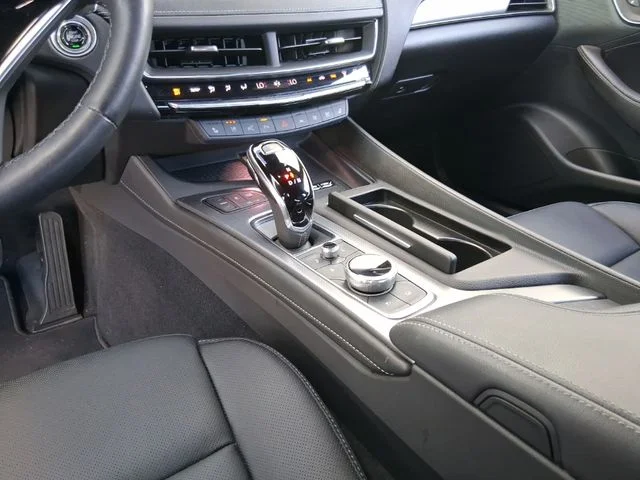 Used 2025 White Cadillac Premium Luxury image 16