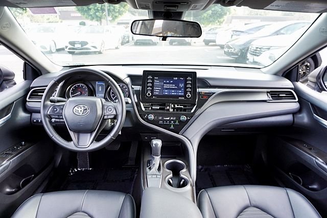 Used 2023  Toyota SE image 16