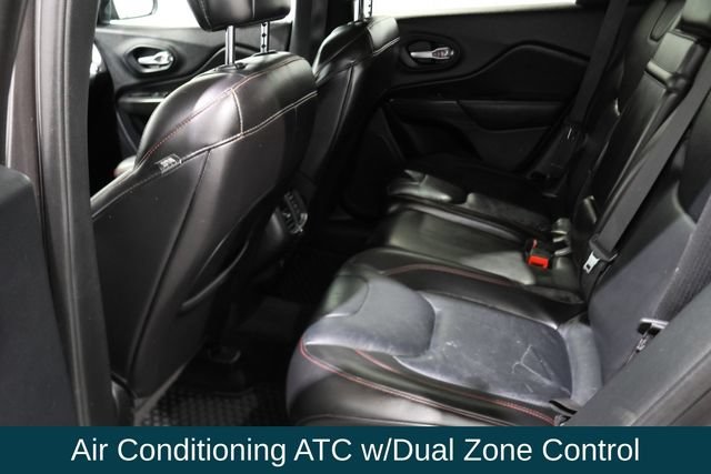 Certified Used 2016 Gray Jeep Trailhawk image 11