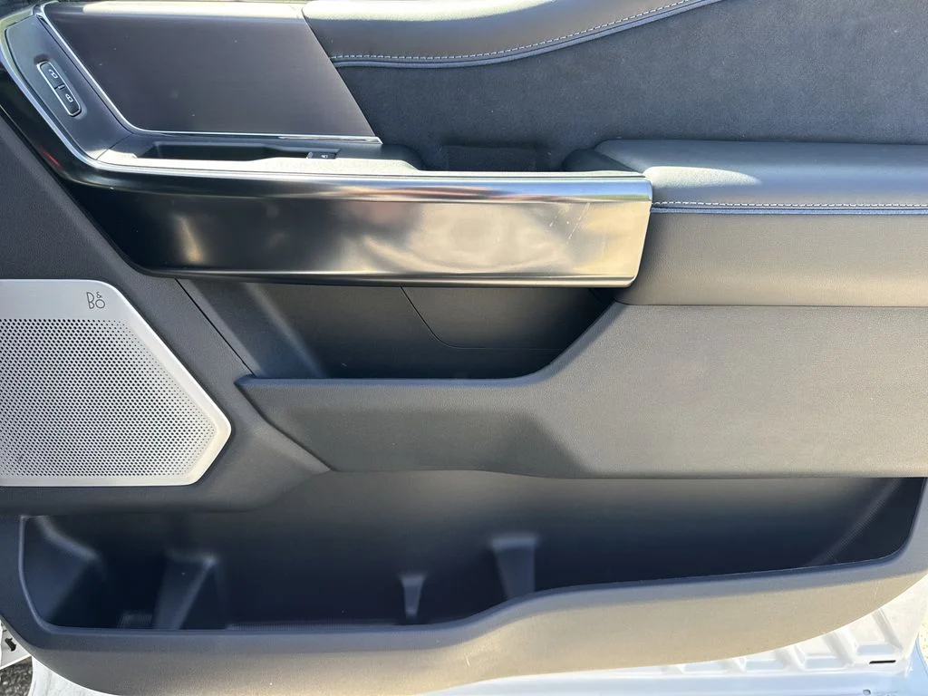 New 2026 Star White Metallic Tri-Coat Ford Platinum image 14