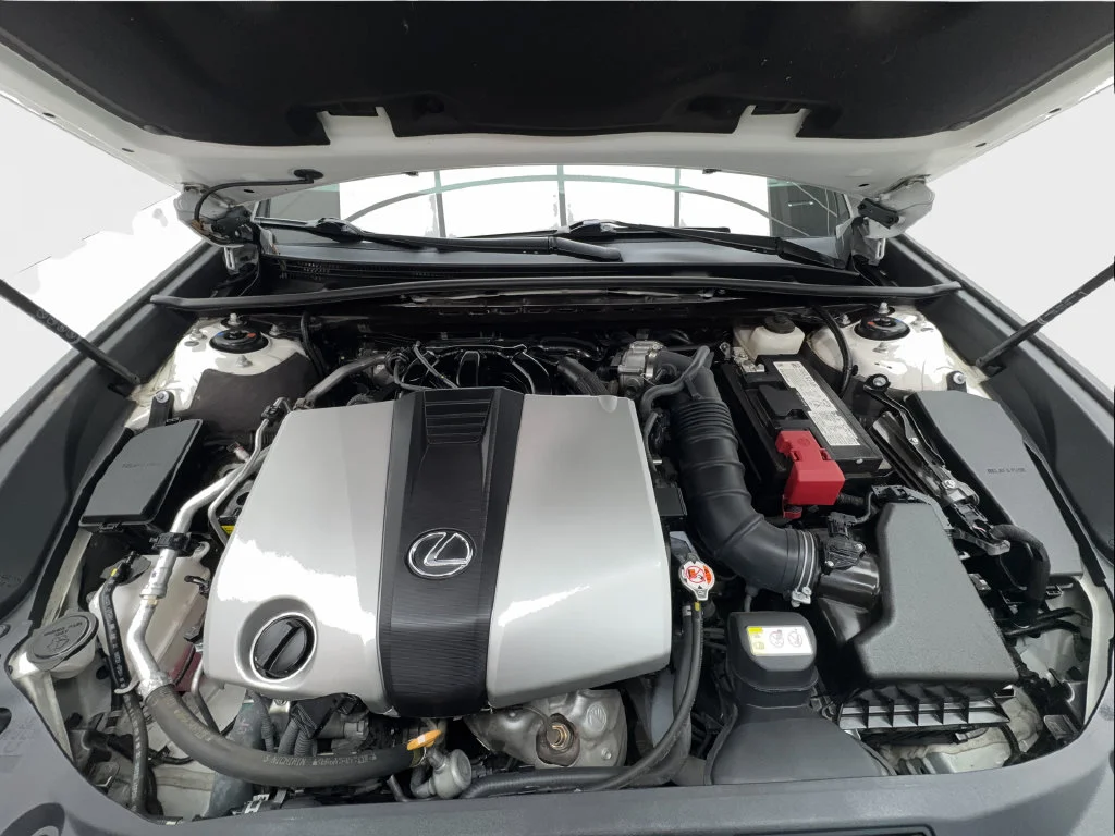 Used 2024 White Lexus 350 image 20