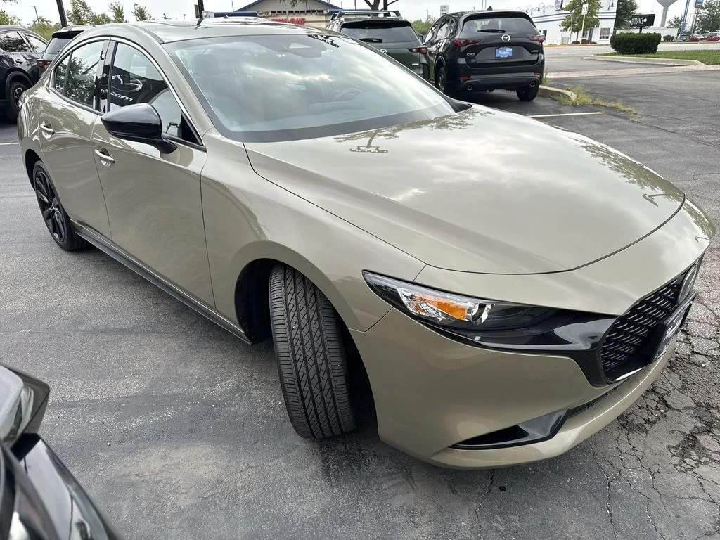 Used 2025 Beige Mazda 2.5 Carbon Turbo image 5