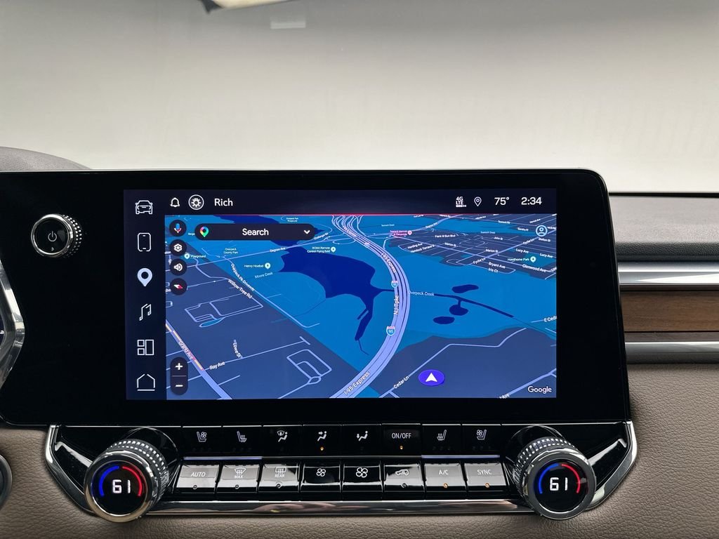 Used 2024 Sterling Metallic GMC Denali image 21