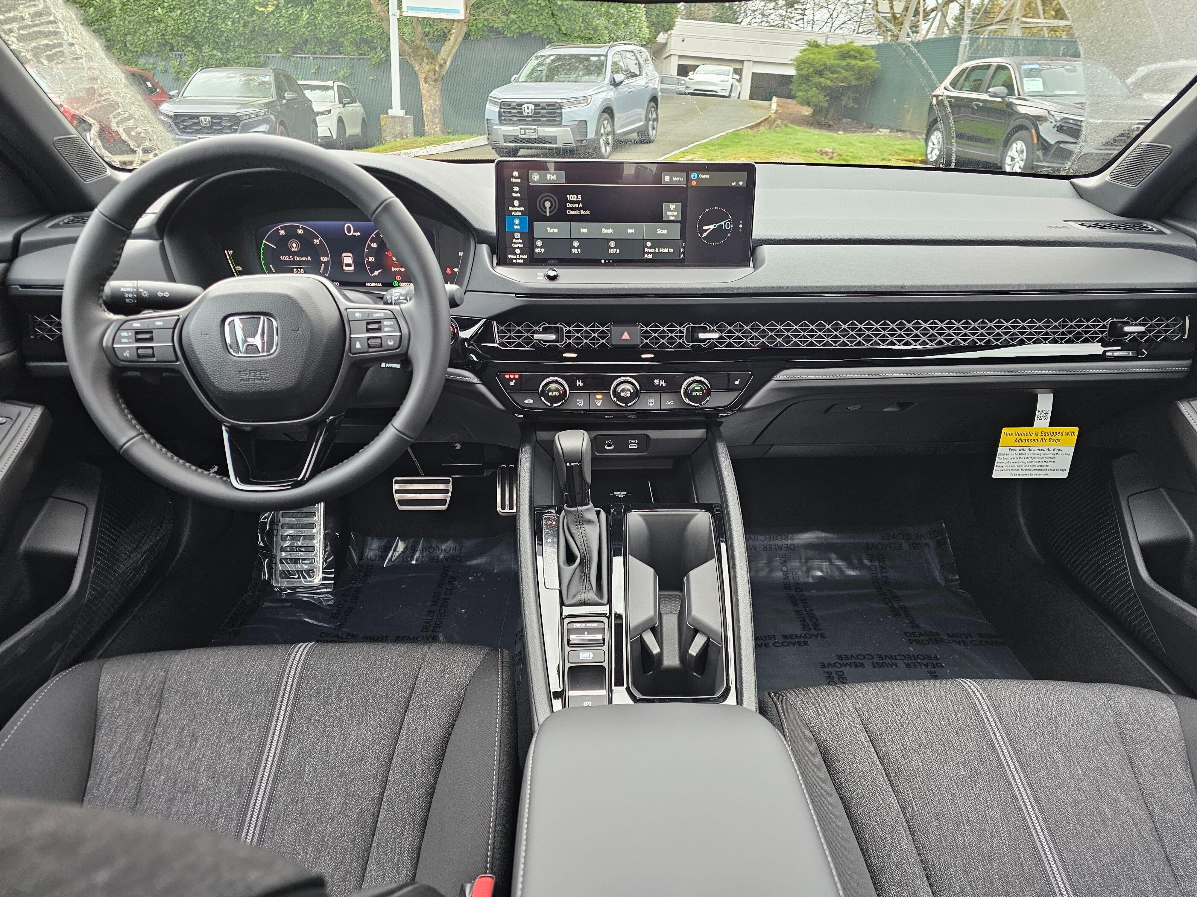2025 Honda Accord Hybrid Sport - Photo 17