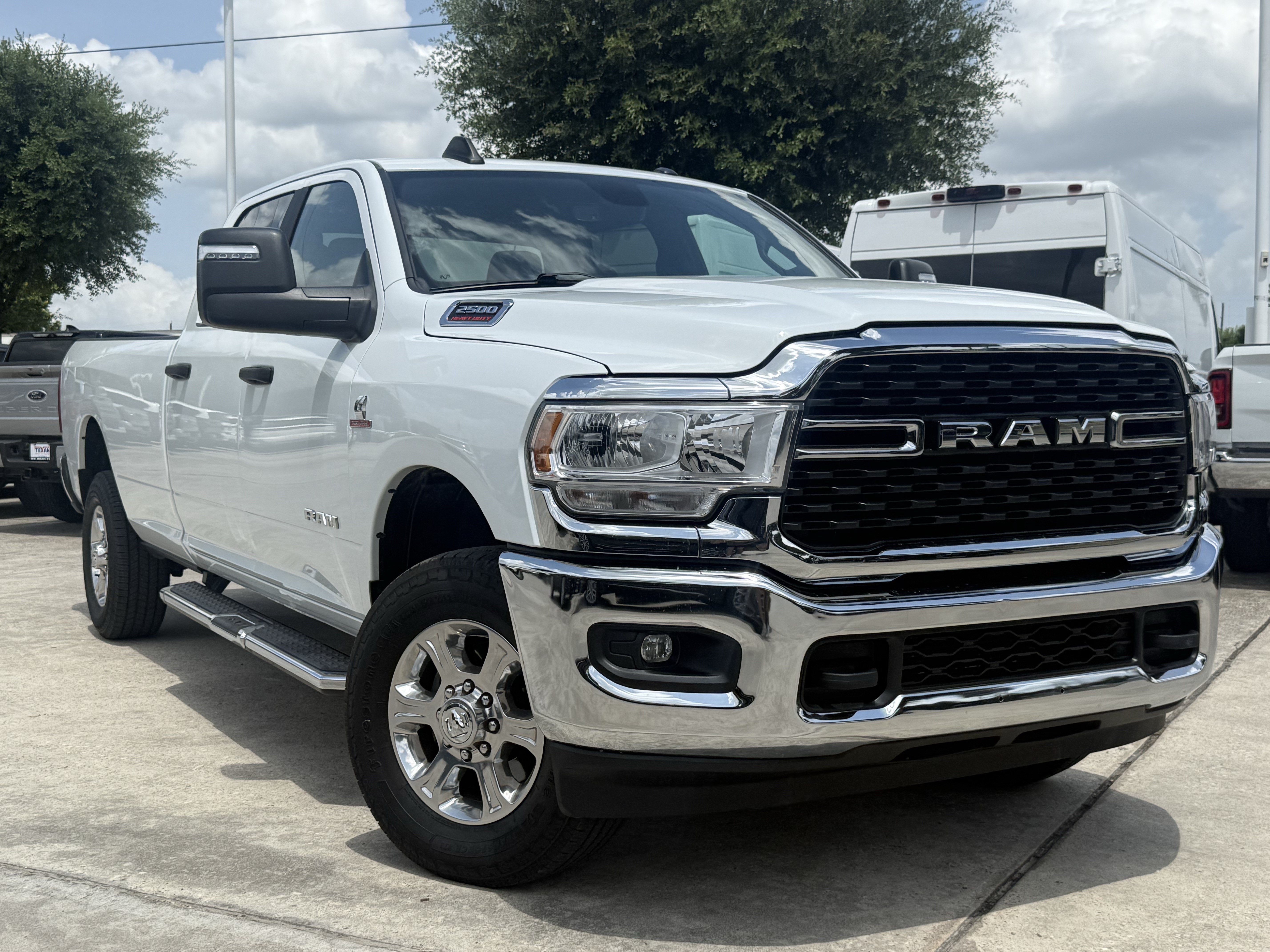 Used 2024 Bright White Clearcoat Ram  image 2