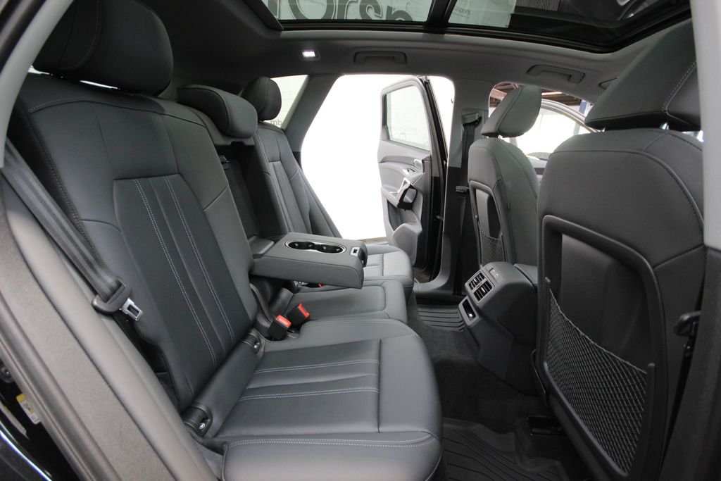 2025 Audi Q5 Premium - Photo 28