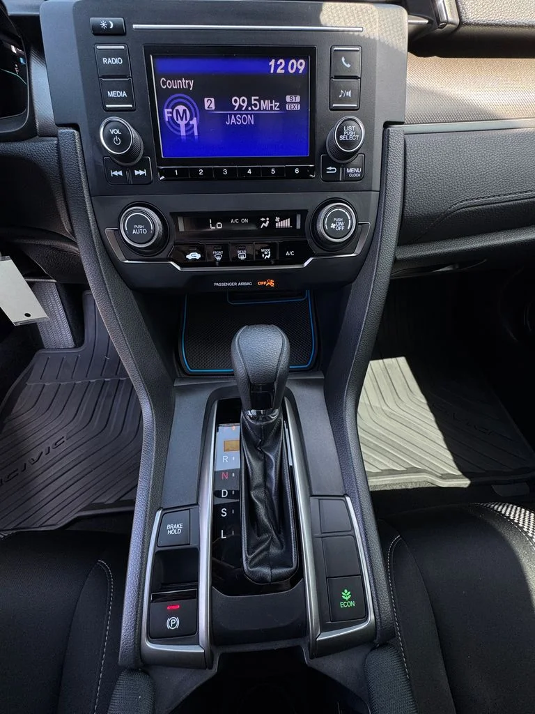 Used 2021 Platinum White Pearl Honda LX image 17