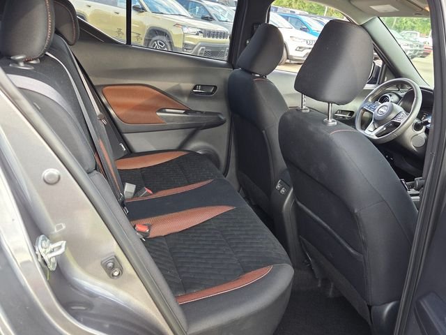 Used 2024 Gray Nissan SR image 15
