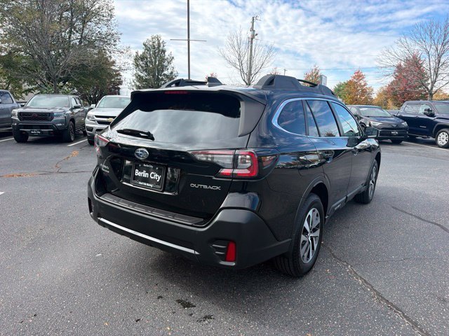 Used 2021 Crystal Black Silica Subaru Premium image 4
