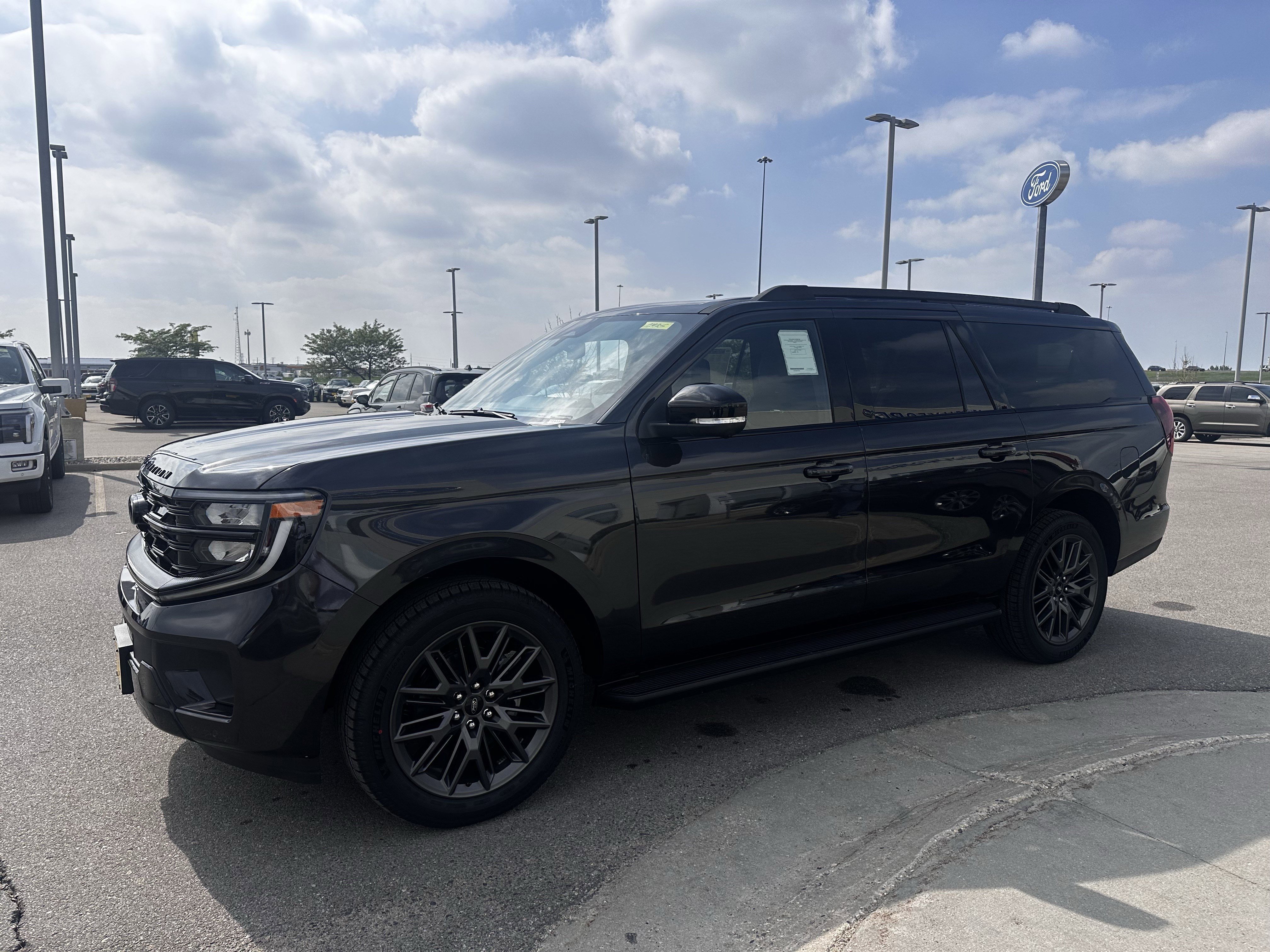 New 2026 Dark Matter Gray Metallic Ford Platinum image 2