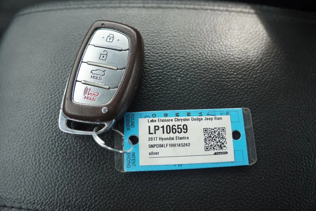 Used 2017 Silver Hyundai Value Edition image 8