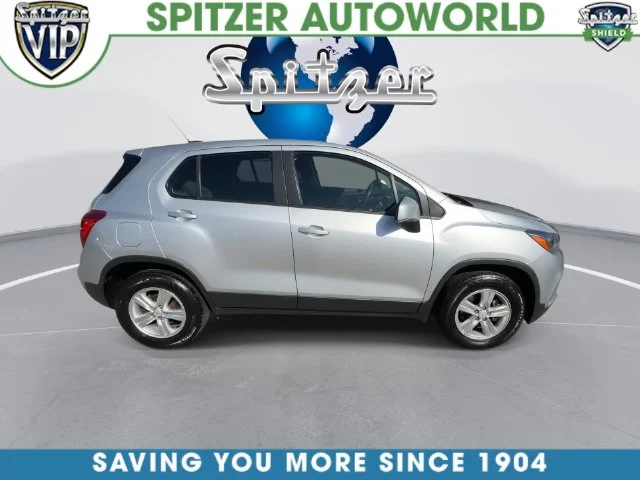 Used 2017 Silver Chevrolet LS image 16