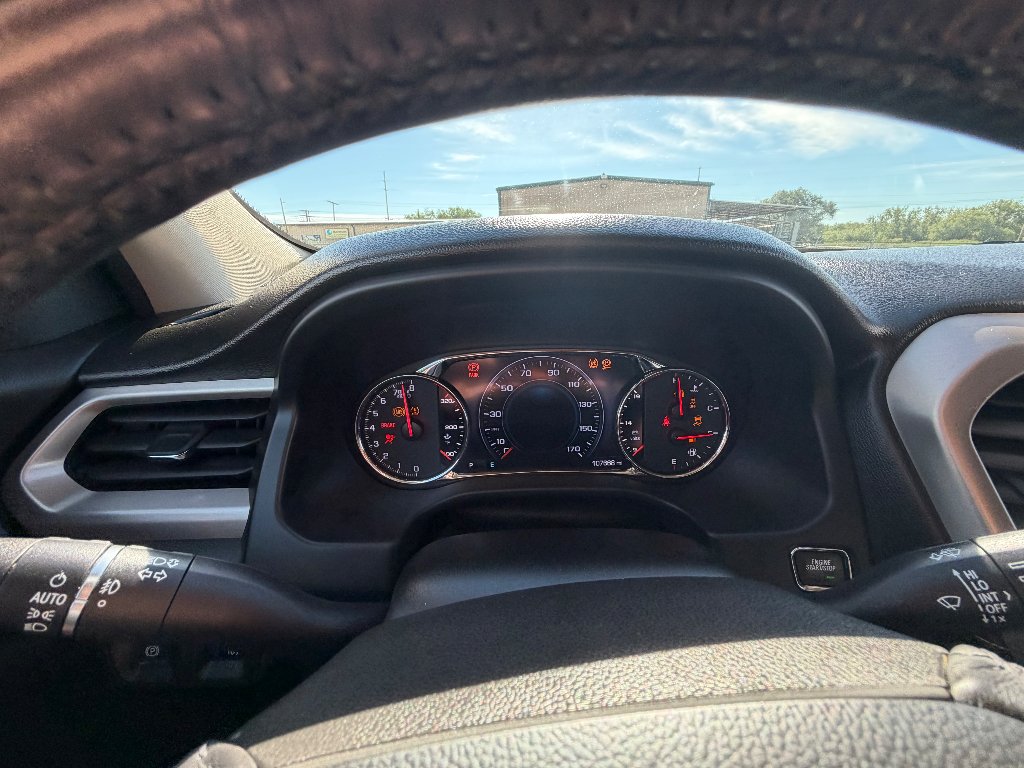 Used 2019 Ebony Twilight Metallic GMC Denali image 16