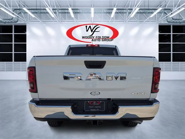 New 2026 Bright White Clear-Coat Exterior Paint RAM Tradesman image 4