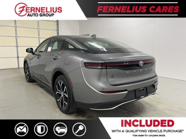 Used 2023 Gray Toyota XLE image 5