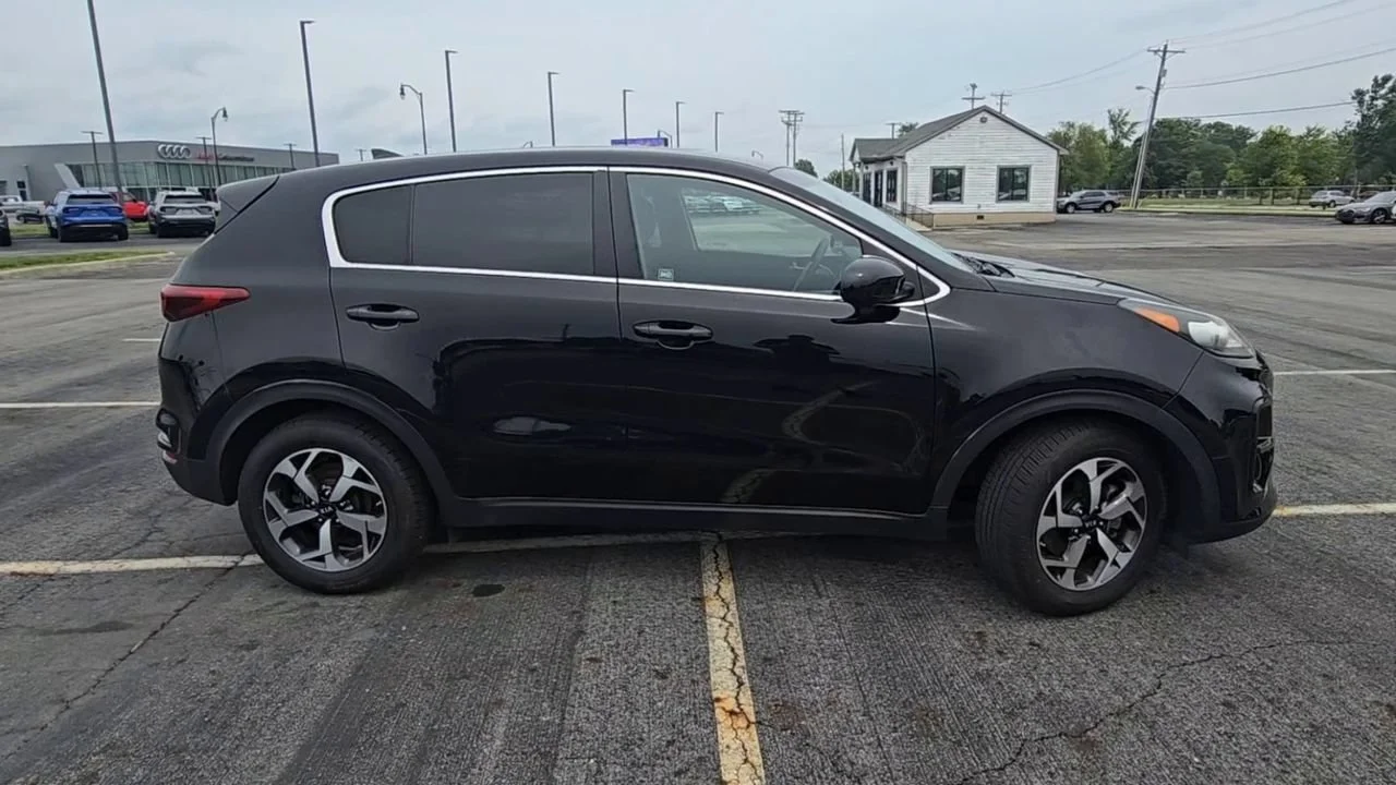 Used 2020 Black Kia LX image 11