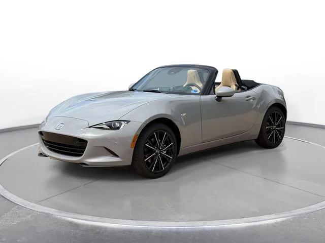 2026 Mazda MX-5 Miata Grand Touring's photo