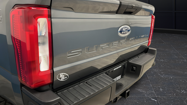 Used 2025 Carbonized Gray Metallic Ford XL image 36