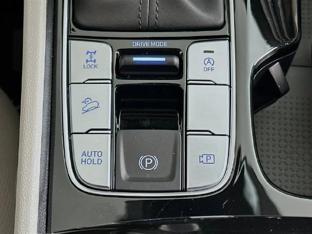 New 2026 Hyundai TUCSON SEL