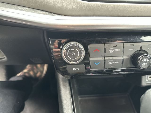 Used 2025 Blue Jeep Limited image 14