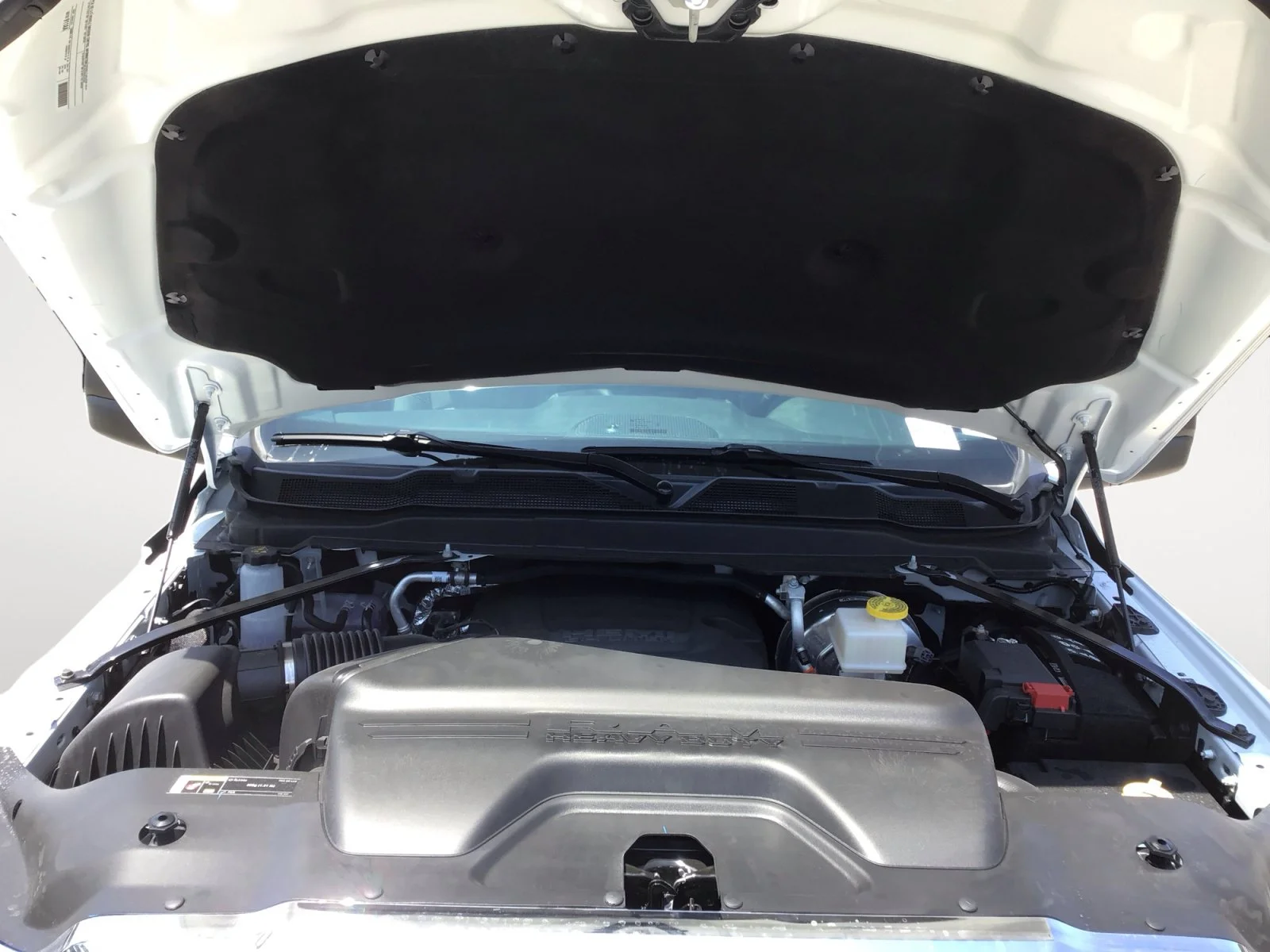 New 2026 Bright White Clearcoat Ram Tradesman image 26