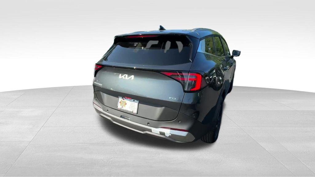 New 2026 Gravity Gray Kia EX image 6