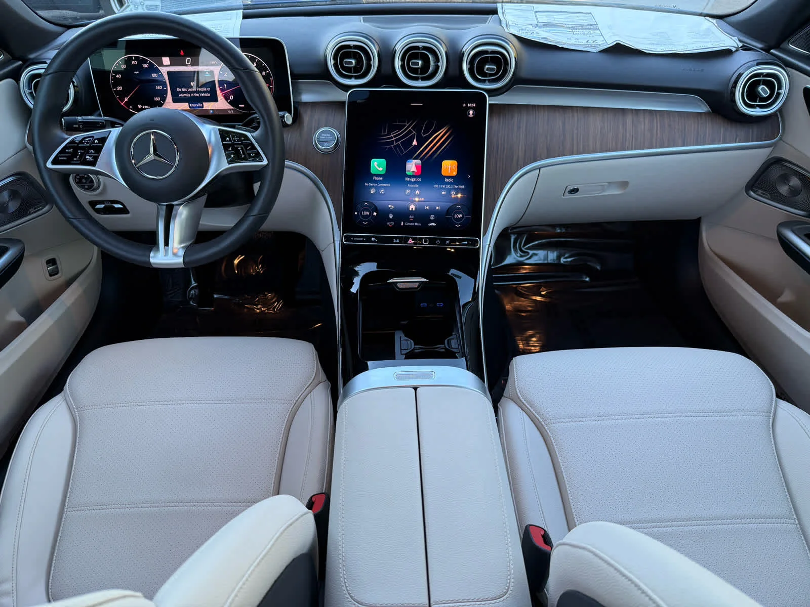 2025 Mercedes-Benz C-Class Sedan C 300 - Photo 12