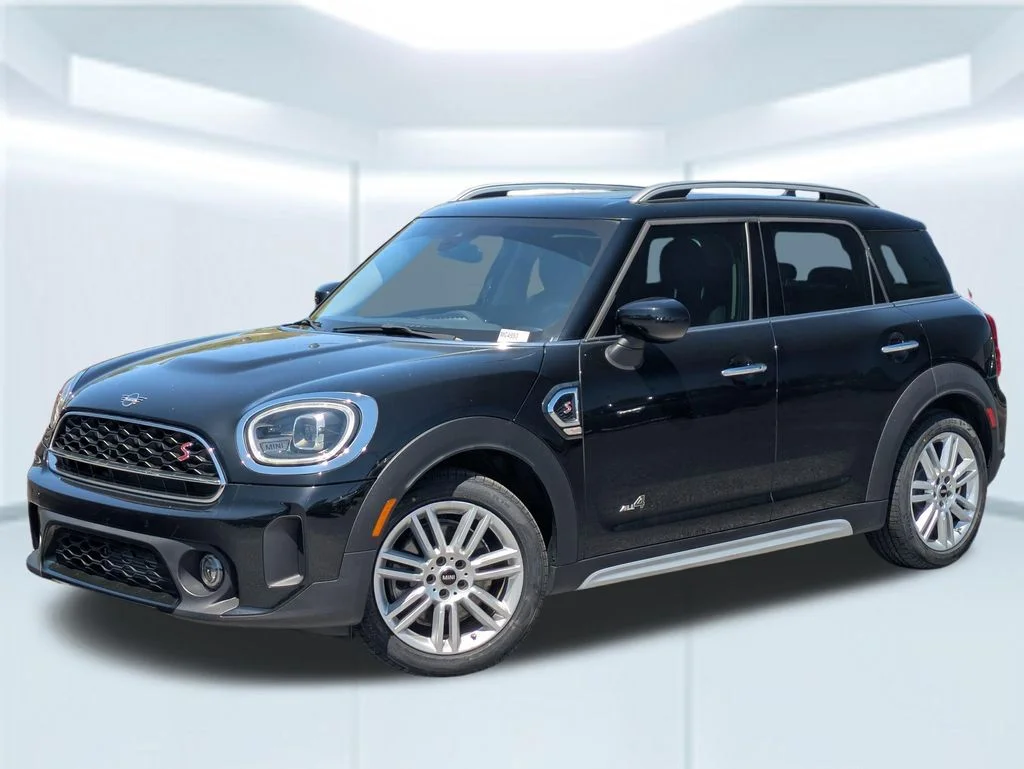 2023 MINI Countryman S ALL4's photo