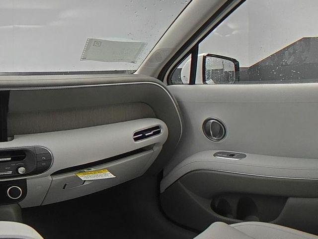 New 2026 White Hyundai Blue SEL 7P image 35