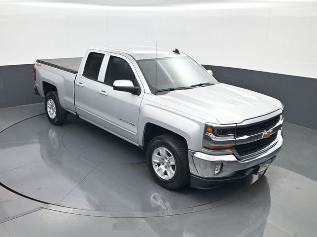 Used 2017 Silver Chevrolet LT image 15