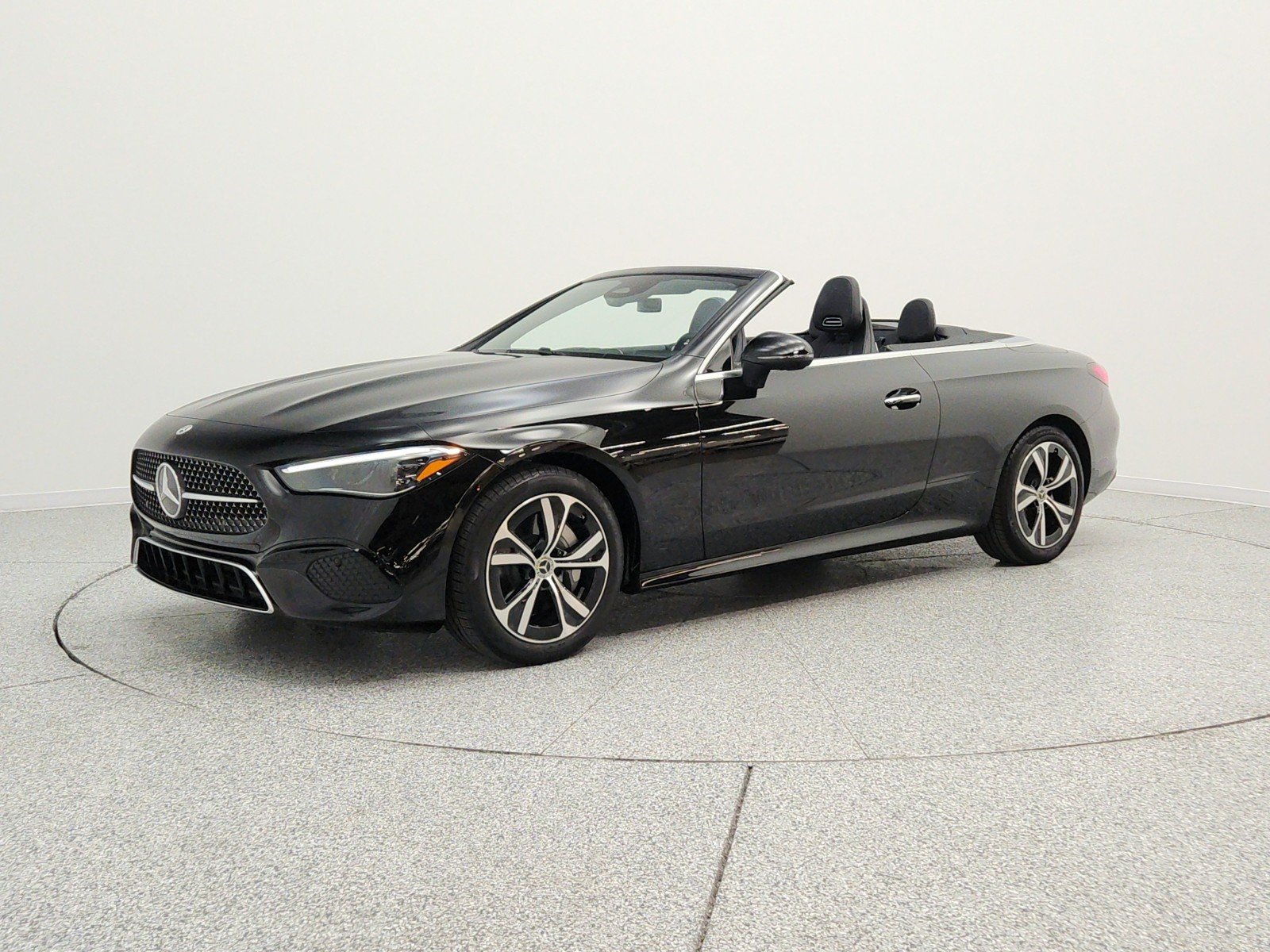 2025 Mercedes-Benz CLE CLE 300 4Matic Cabriolet's photo
