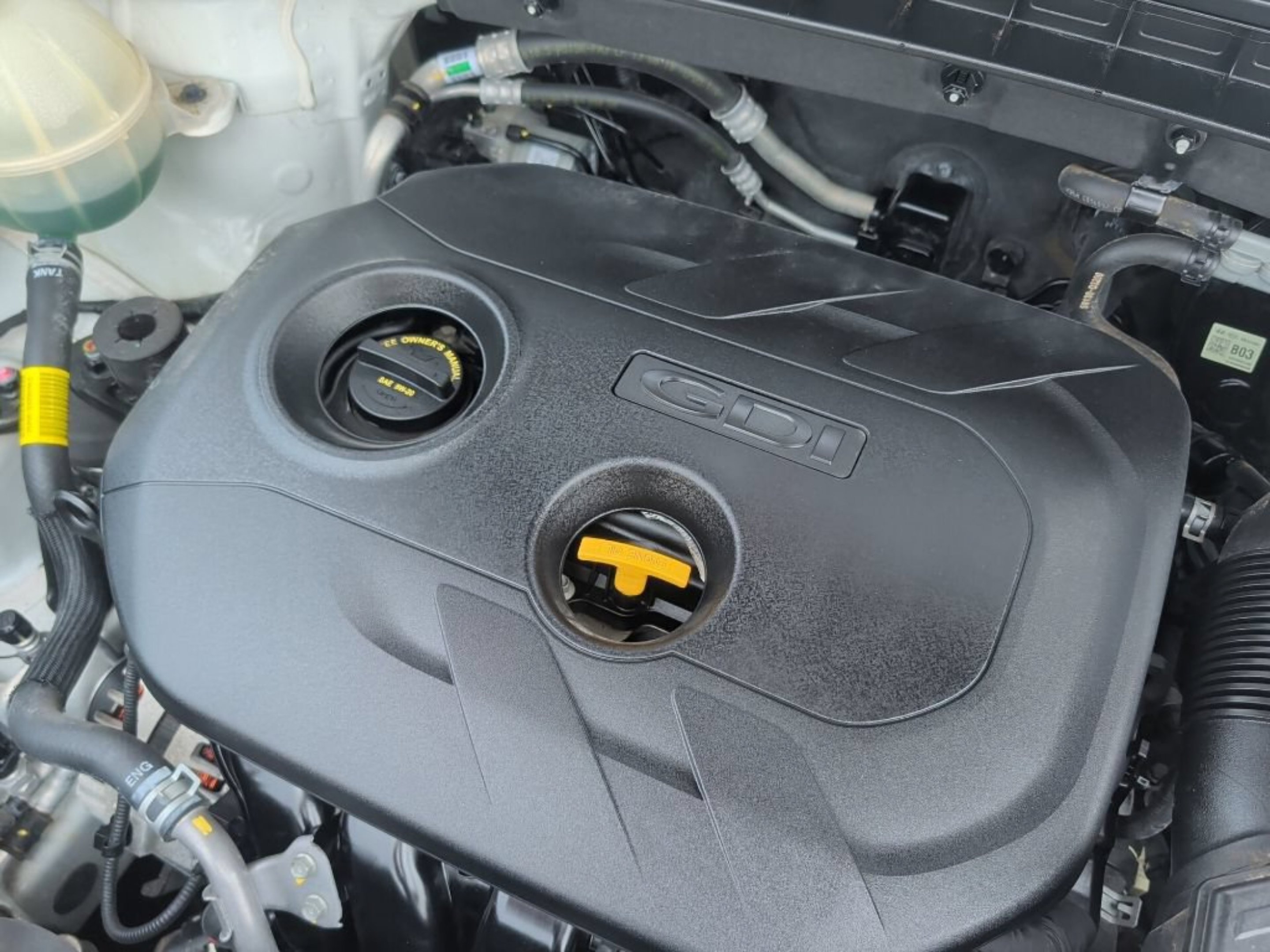 Used 2020 Winter White Hyundai Value image 14