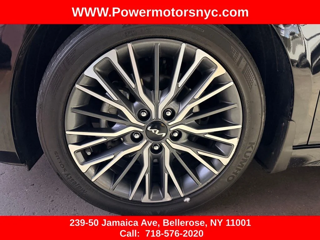 Used 2023 Black Kia GT-Line image 47