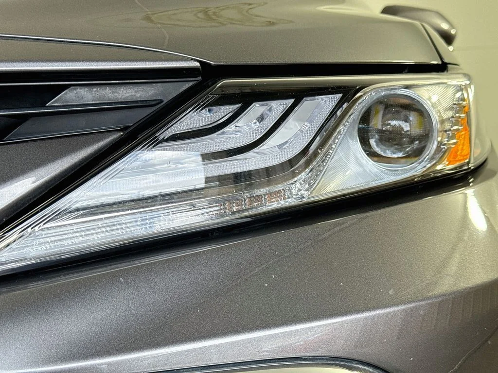 Used 2021 Gray Toyota XLE image 37