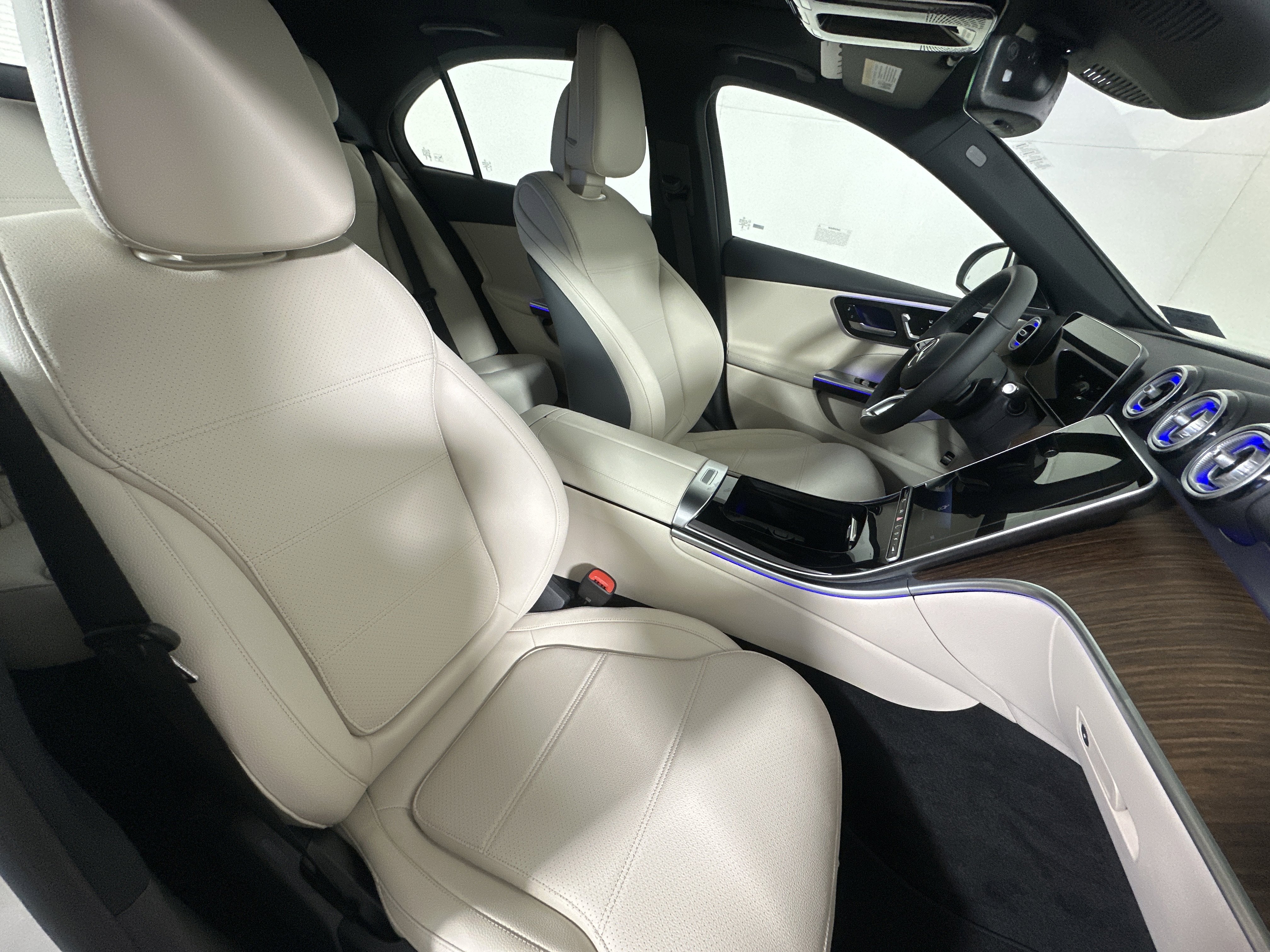 New 2026 Polar White Mercedes-Benz C 300 image 24