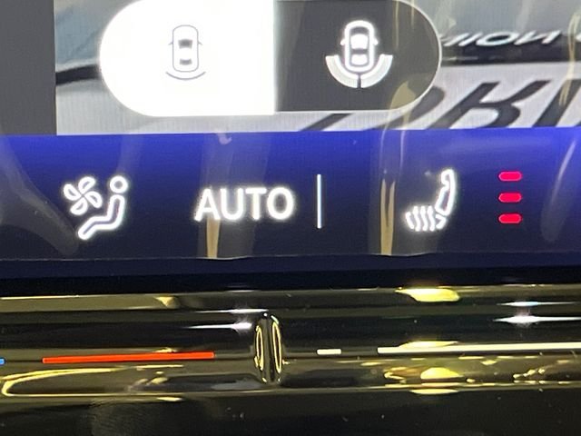 New 2026 White Volkswagen 2.0T SE image 19