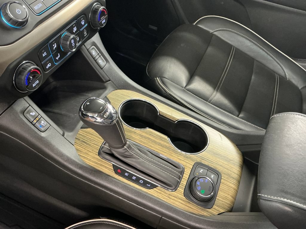 Used 2019 DARK SKY METALLIC GMC Denali image 25