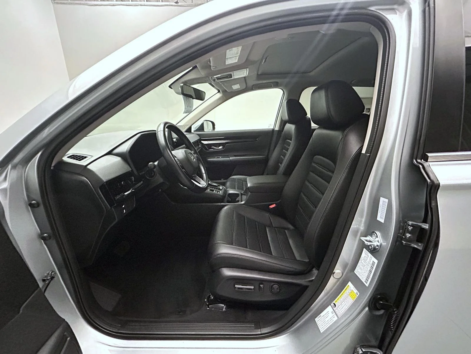 Used 2025 Silver Honda EX-L image 10