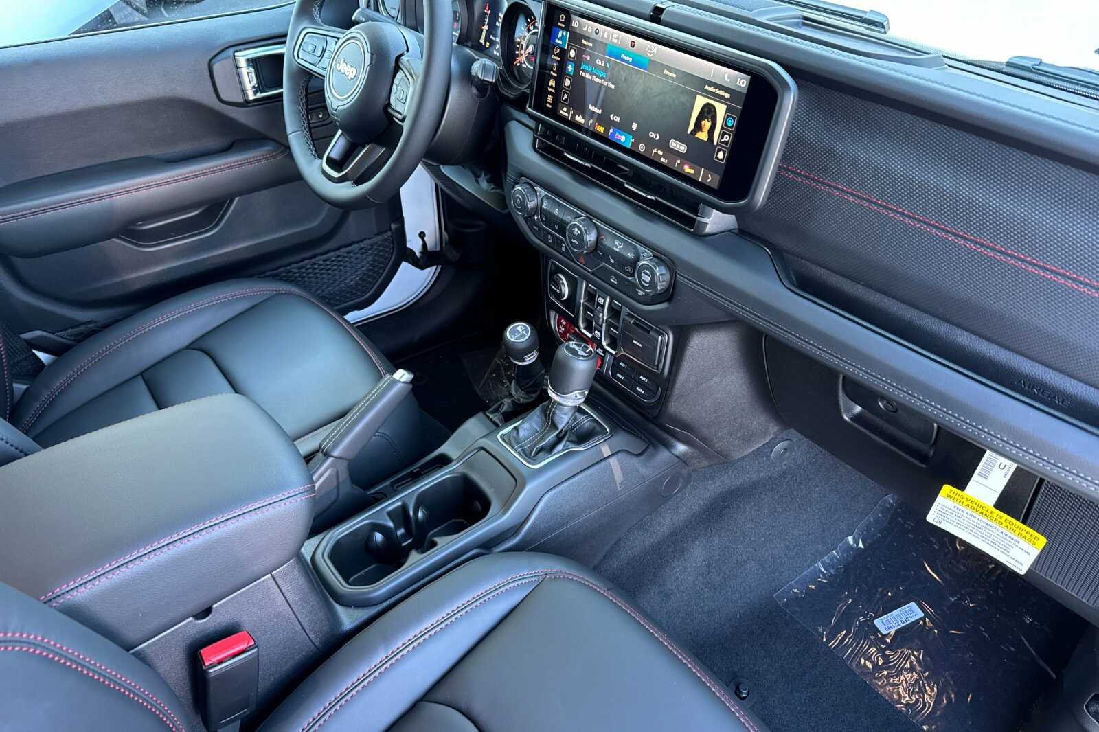New 2026 Bright White Clearcoat Jeep Rubicon image 16