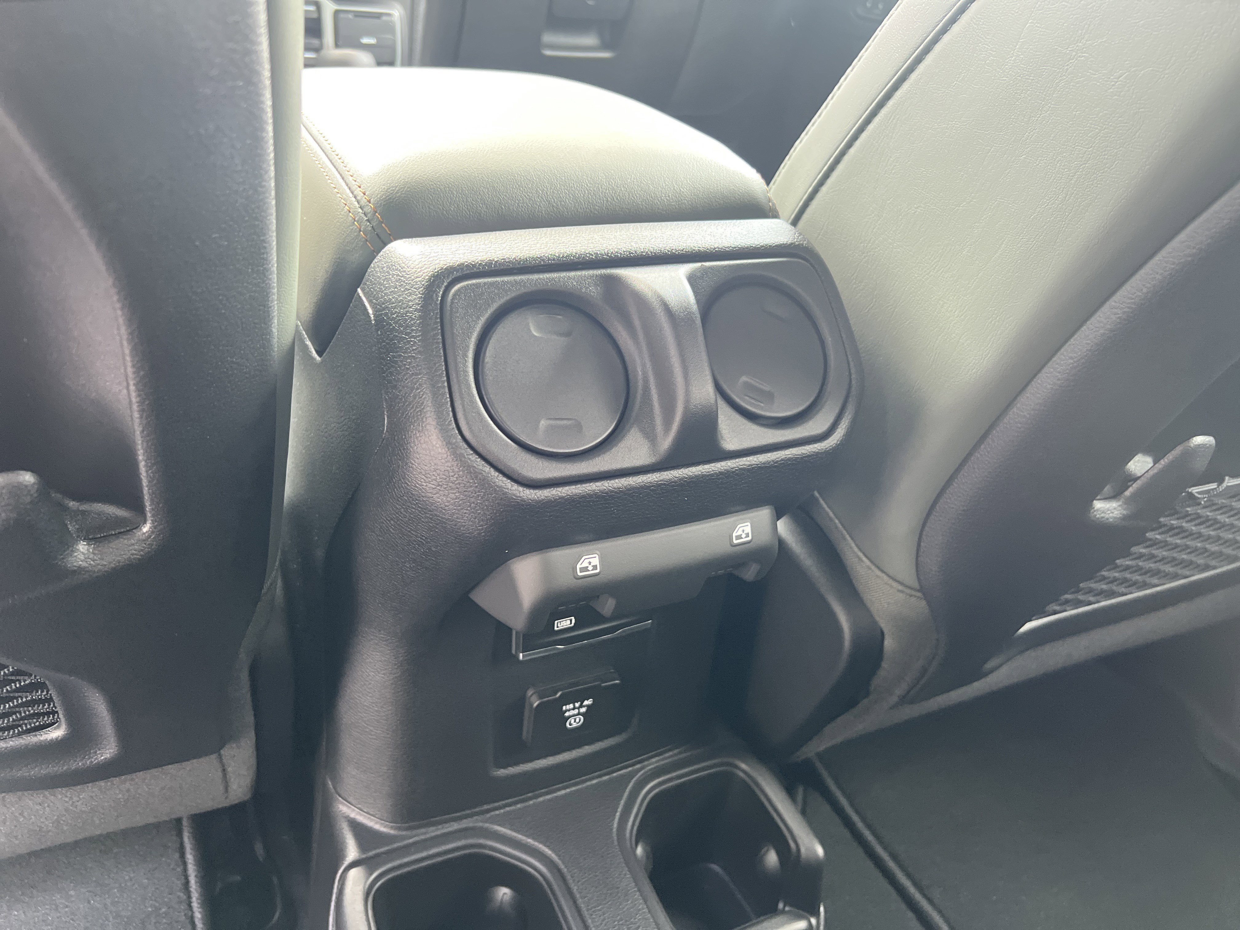 New 2026 Black Clear-Coat Exterior Paint Jeep Mojave X image 21