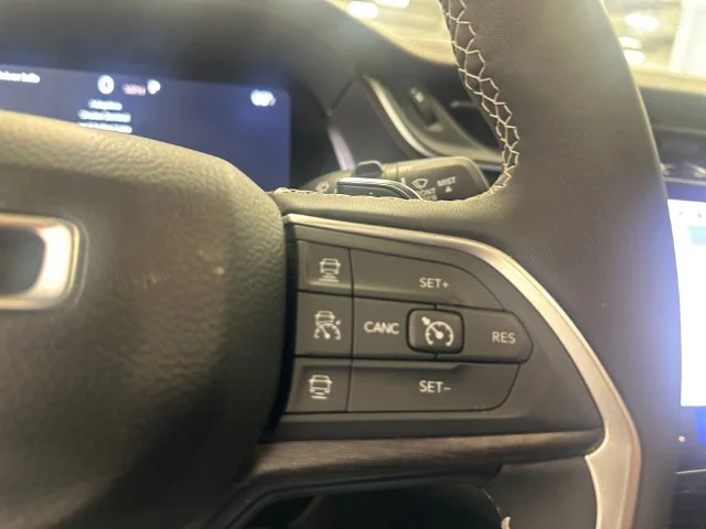 Used 2024 White Jeep Limited image 33