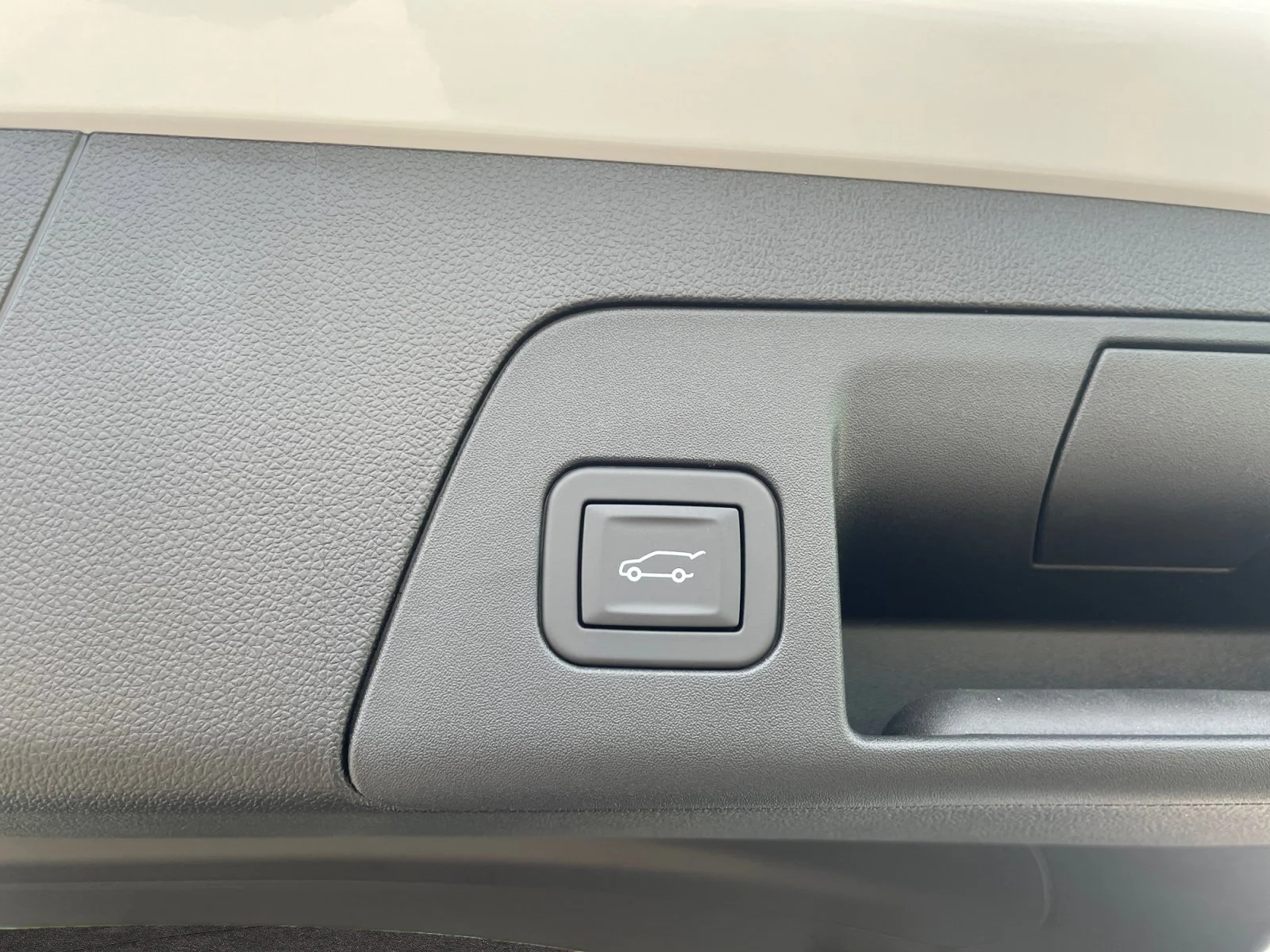 New 2026 Summit White Buick Sport Touring AWD image 11