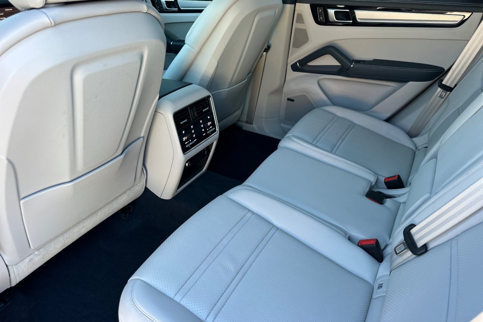 Certified Used 2023 White Porsche  image 13